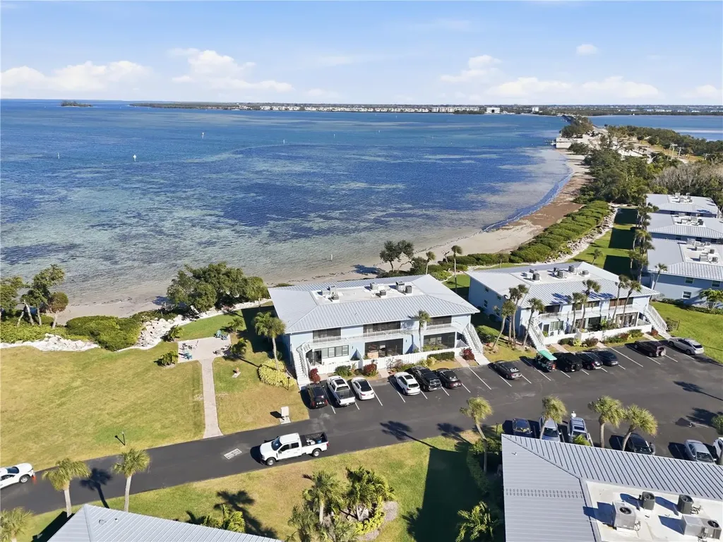 600 Manatee Avenue Holmes Beach FL 34217