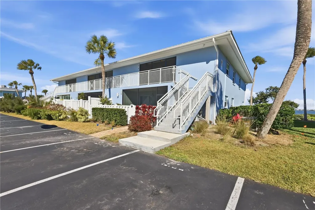 600 Manatee Avenue Holmes Beach FL 34217
