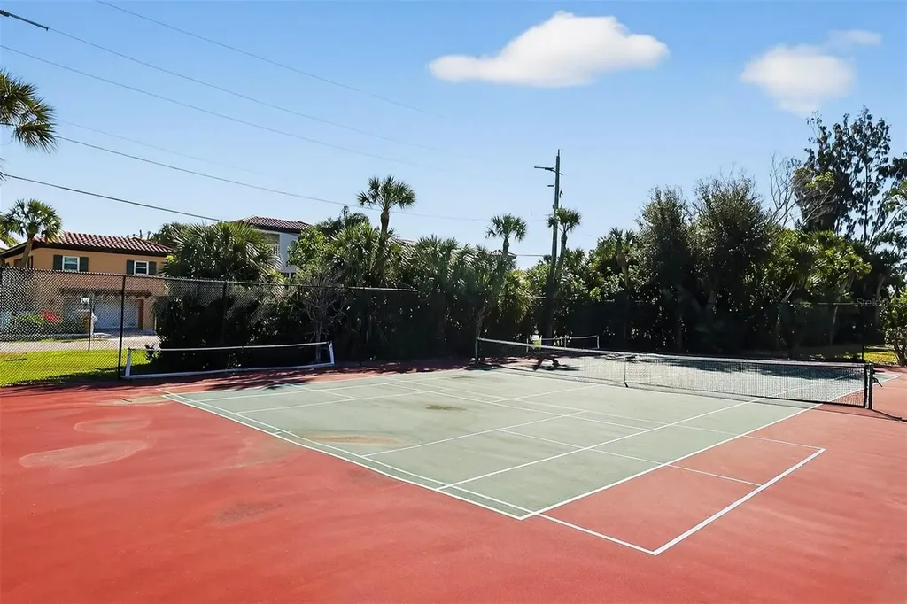 600 Manatee Avenue Holmes Beach FL 34217