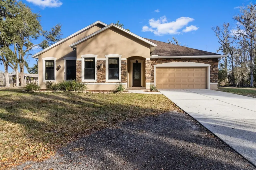 765 Sloans Ridge Road Groveland FL 34736