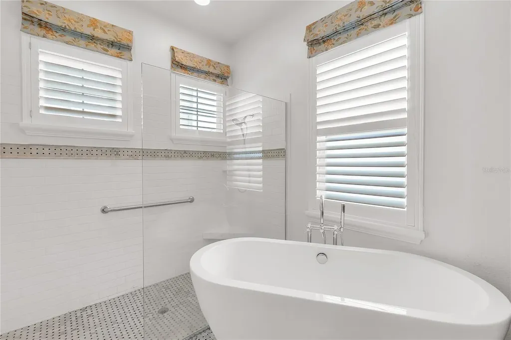 4616 Blue Marlin Drive Bradenton FL 34208
