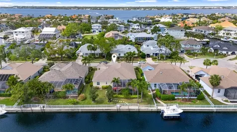 4616 Blue Marlin Drive Bradenton FL 34208