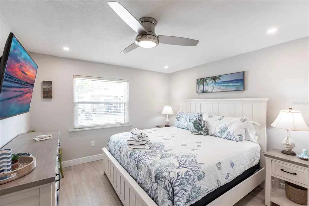 6020 Midnight Pass Road Sarasota FL 34242