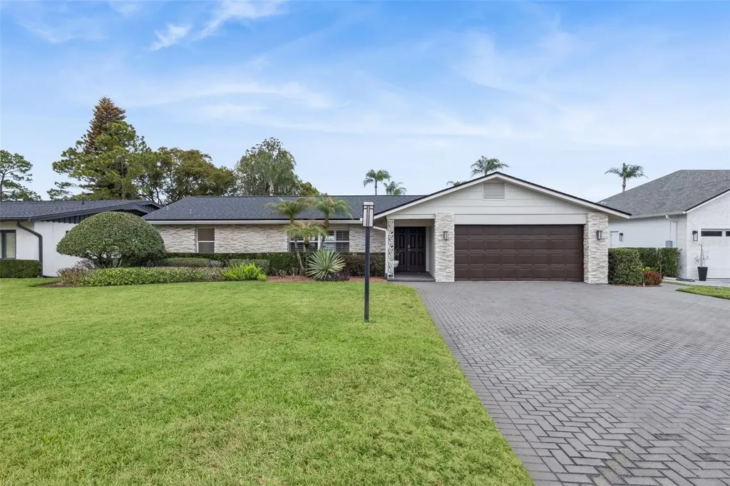 6007 Linneal Beach Drive Apopka FL 32703
