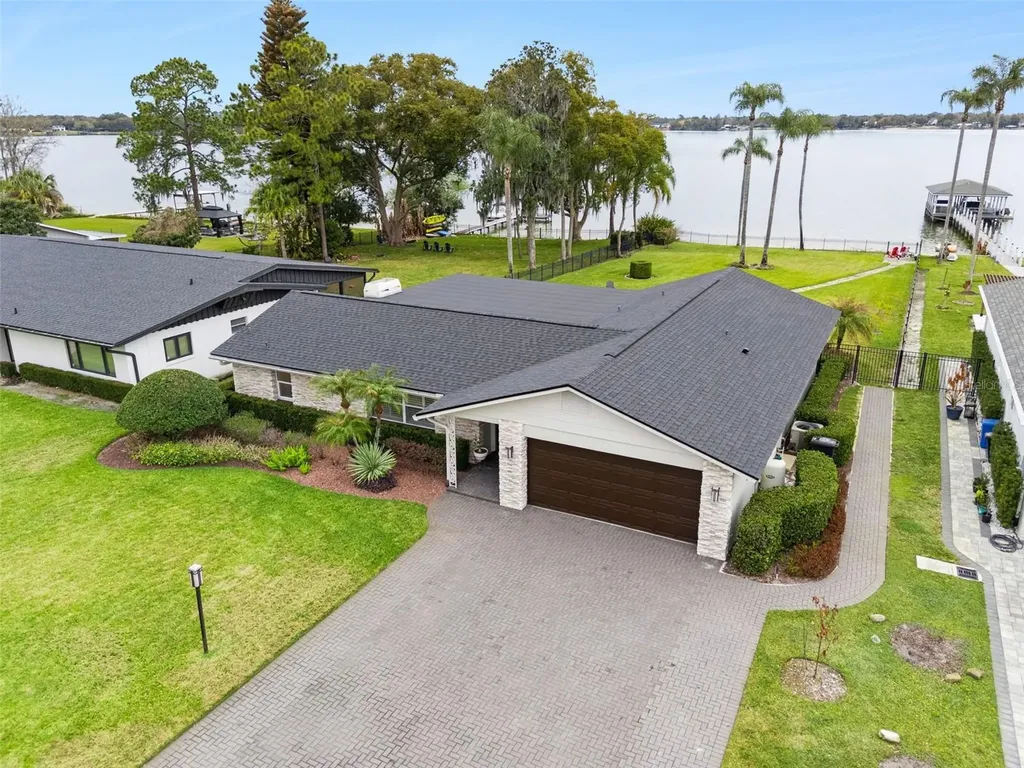 6007 Linneal Beach Drive Apopka FL 32703