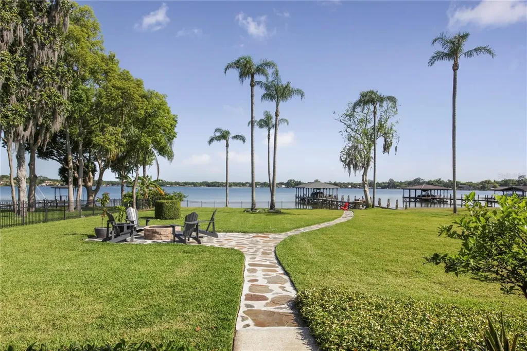6007 Linneal Beach Drive Apopka FL 32703