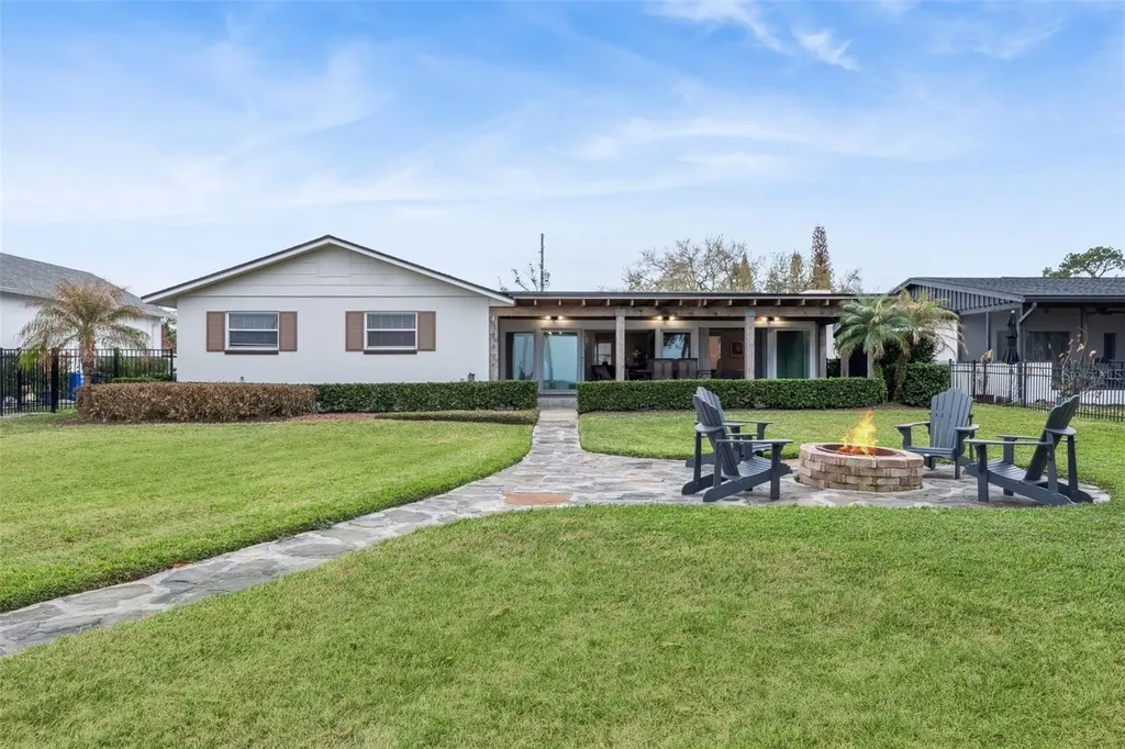 6007 Linneal Beach Drive Apopka FL 32703