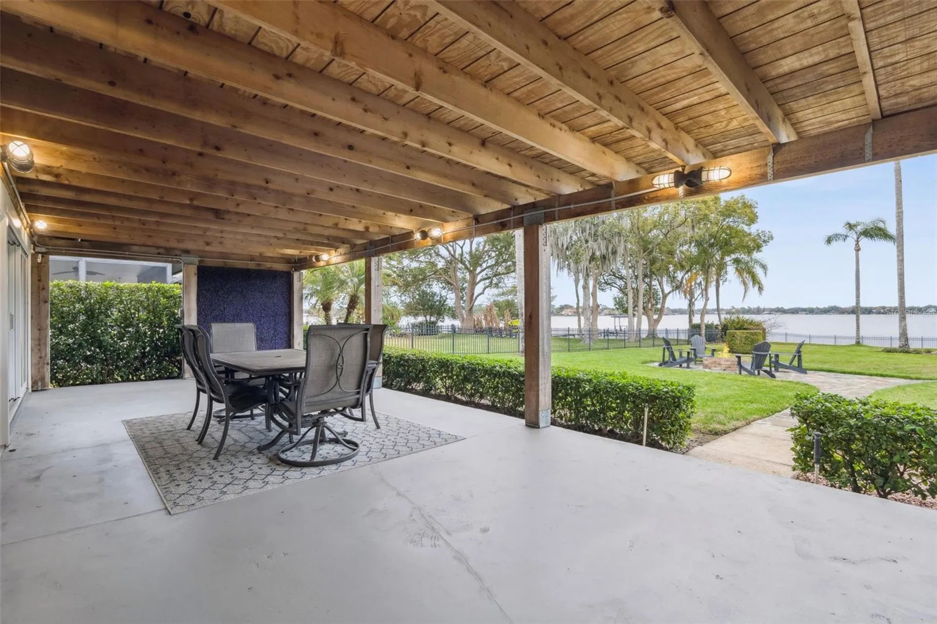 6007 Linneal Beach Drive Apopka FL 32703