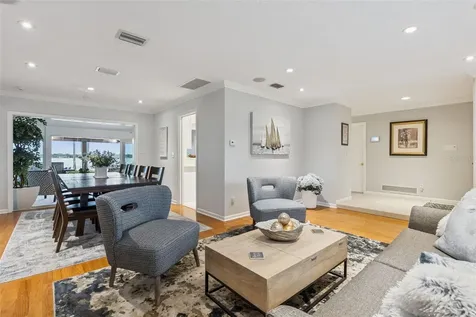 6007 Linneal Beach Drive Apopka FL 32703