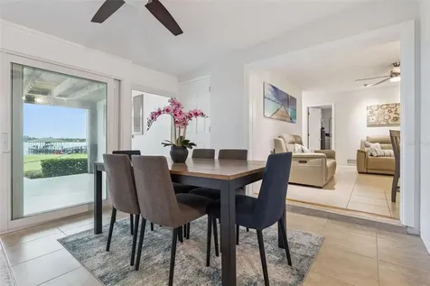 6007 Linneal Beach Drive Apopka FL 32703