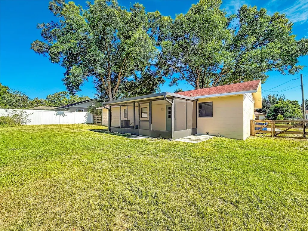 109 E Chester Street Clermont FL 34715