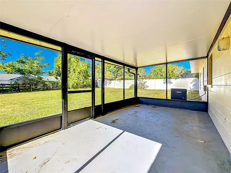 109 E Chester Street Clermont FL 34715