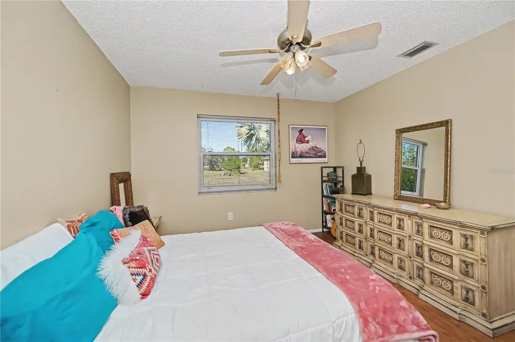 242 Annapolis Lane Rotonda West FL 33947