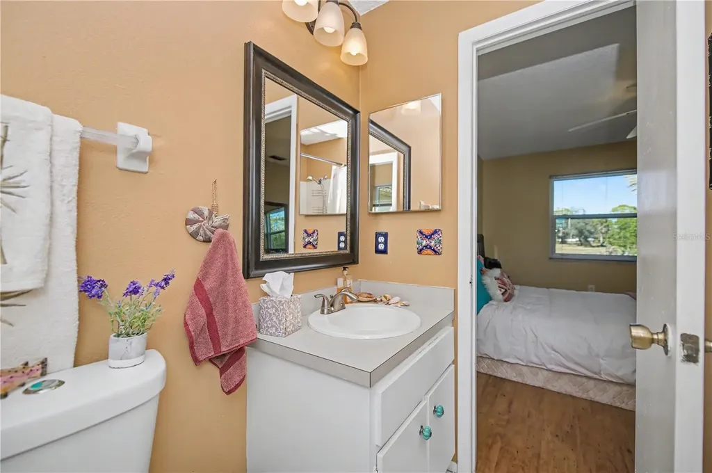 242 Annapolis Lane Rotonda West FL 33947