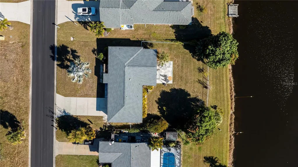 242 Annapolis Lane Rotonda West FL 33947