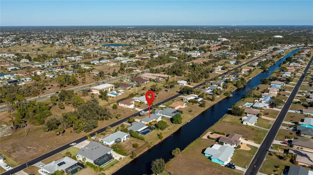 242 Annapolis Lane Rotonda West FL 33947