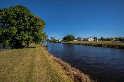 242 Annapolis Lane Rotonda West FL 33947