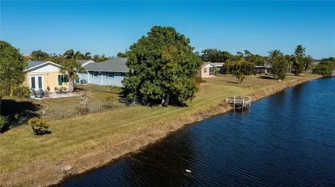 242 Annapolis Lane Rotonda West FL 33947