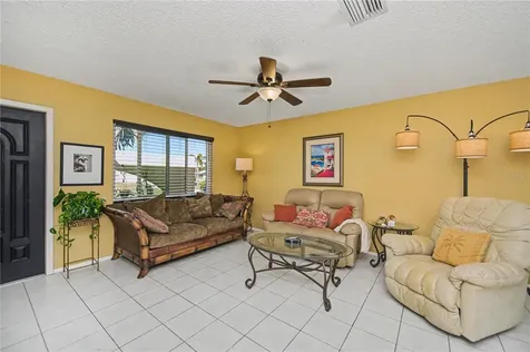 242 Annapolis Lane Rotonda West FL 33947