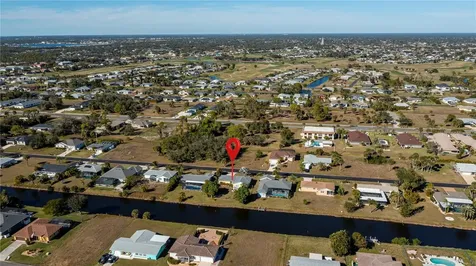 242 Annapolis Lane Rotonda West FL 33947
