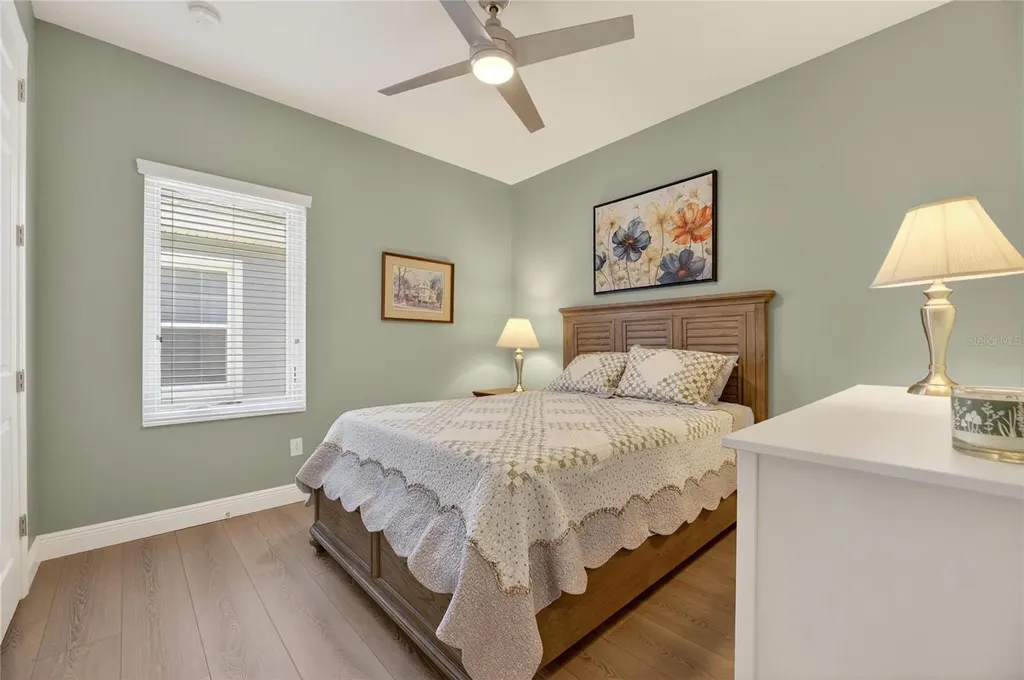 7406 Futura Place Apollo Beach FL 33572