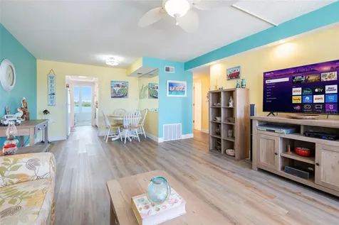 1847 Shore Drive S South Pasadena FL 33707