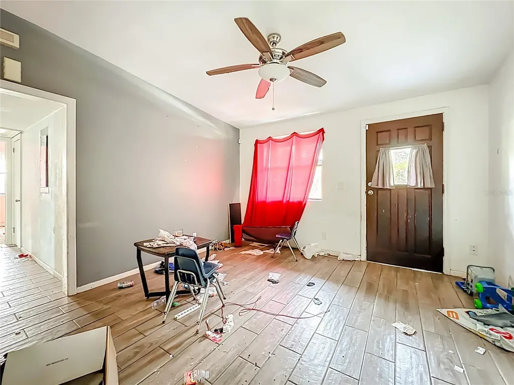 6875 Restlawn Drive Jacksonville FL 32208
