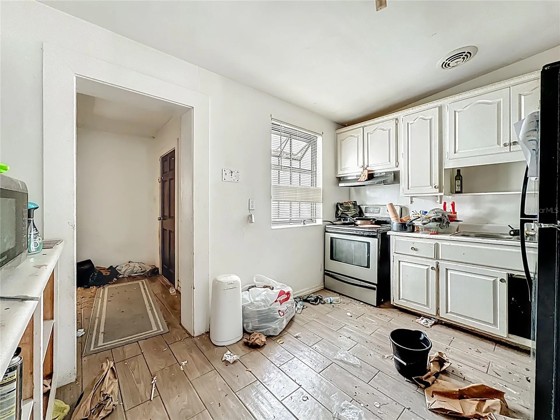 6875 Restlawn Drive Jacksonville FL 32208