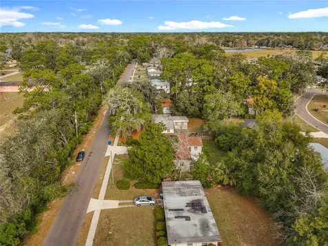 6875 Restlawn Drive Jacksonville FL 32208