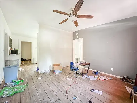 6875 Restlawn Drive Jacksonville FL 32208