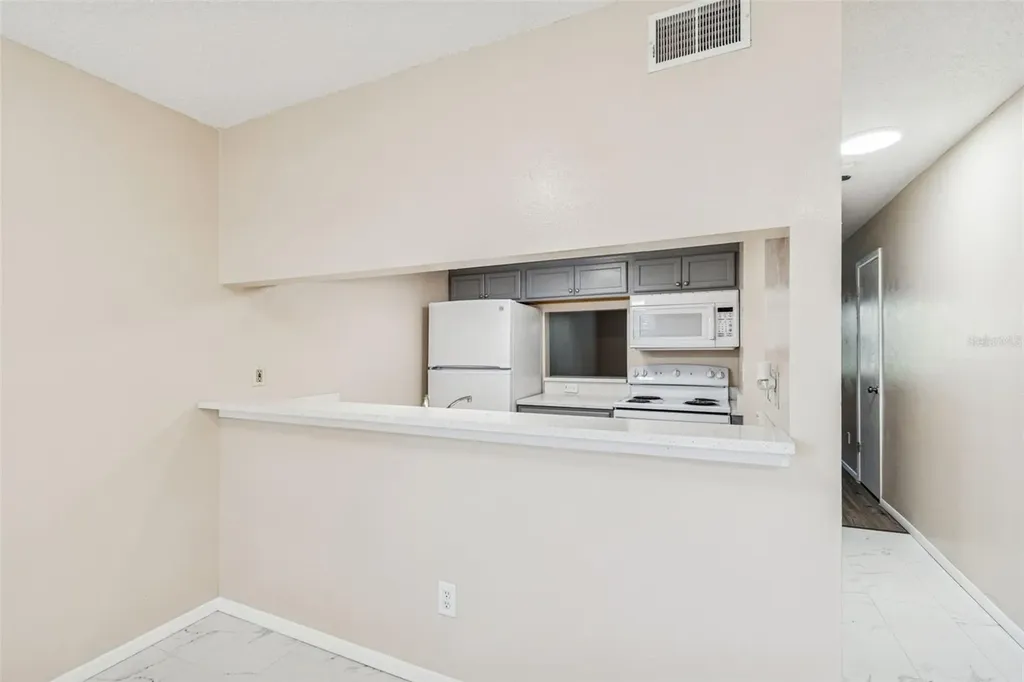 7015 Waterside Drive Tampa FL 33617