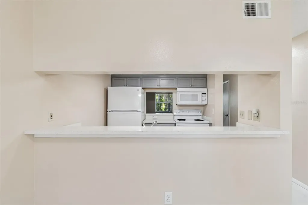 7015 Waterside Drive Tampa FL 33617