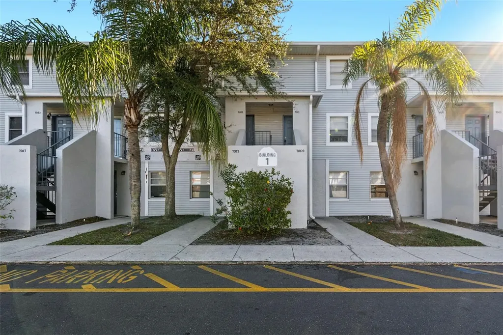 7015 Waterside Drive Tampa FL 33617