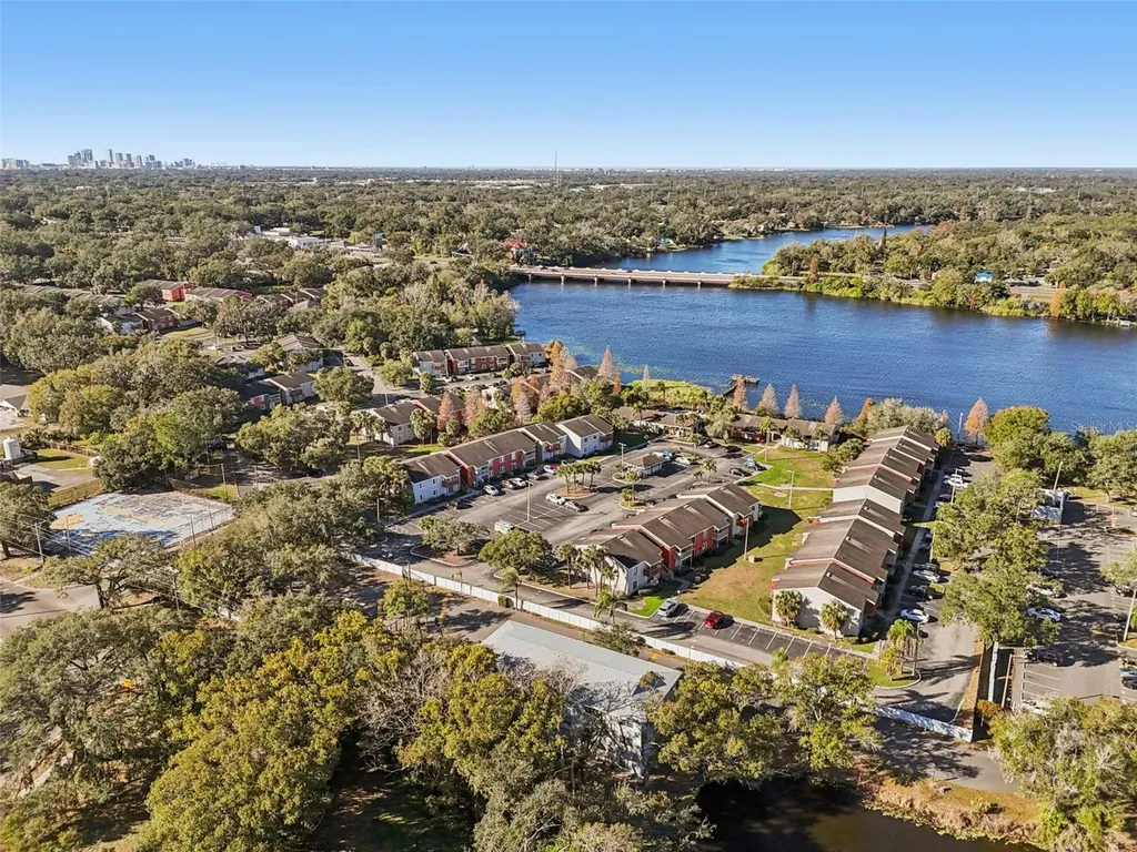 7015 Waterside Drive Tampa FL 33617