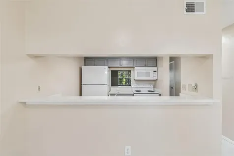7015 Waterside Drive Tampa FL 33617