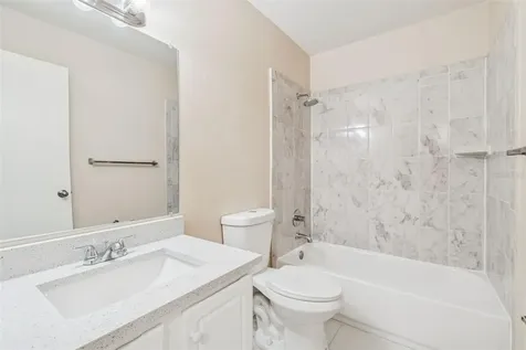 7015 Waterside Drive Tampa FL 33617