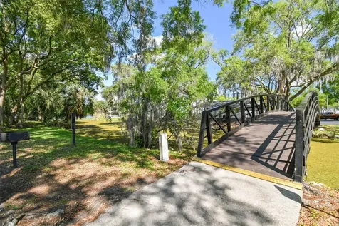 7015 Waterside Drive Tampa FL 33617