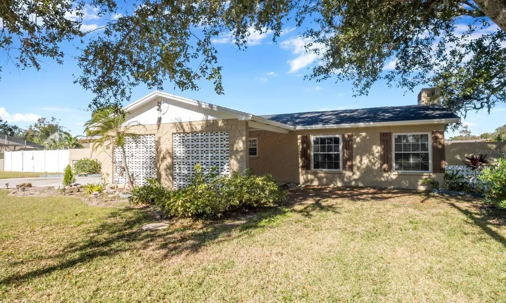 520 Rooks Road Seffner FL 33584