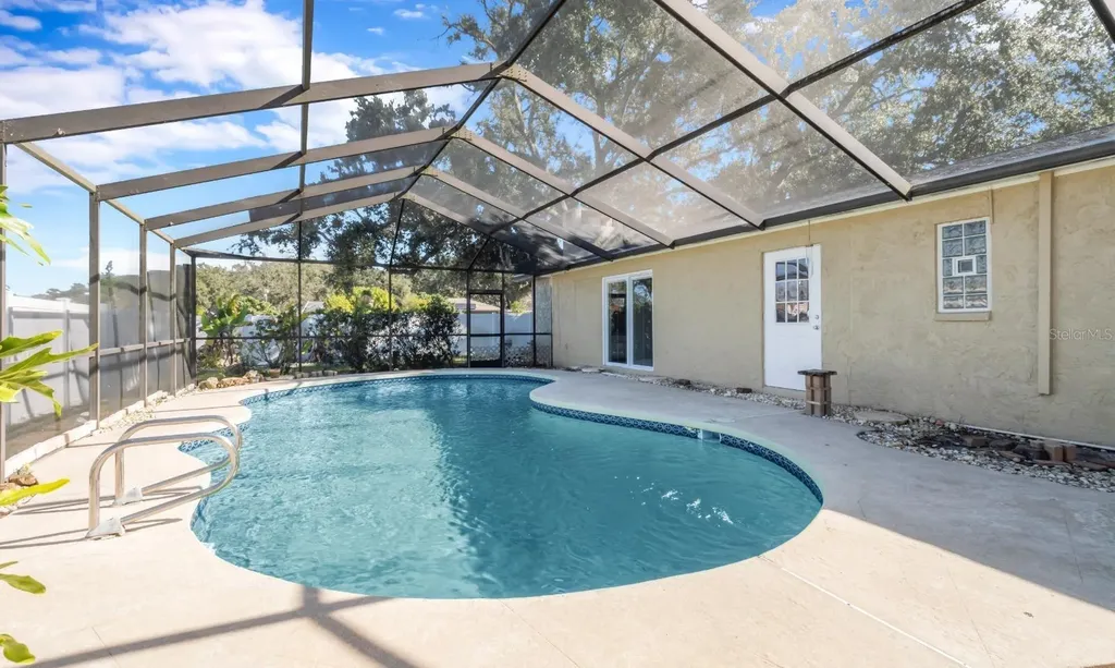 520 Rooks Road Seffner FL 33584