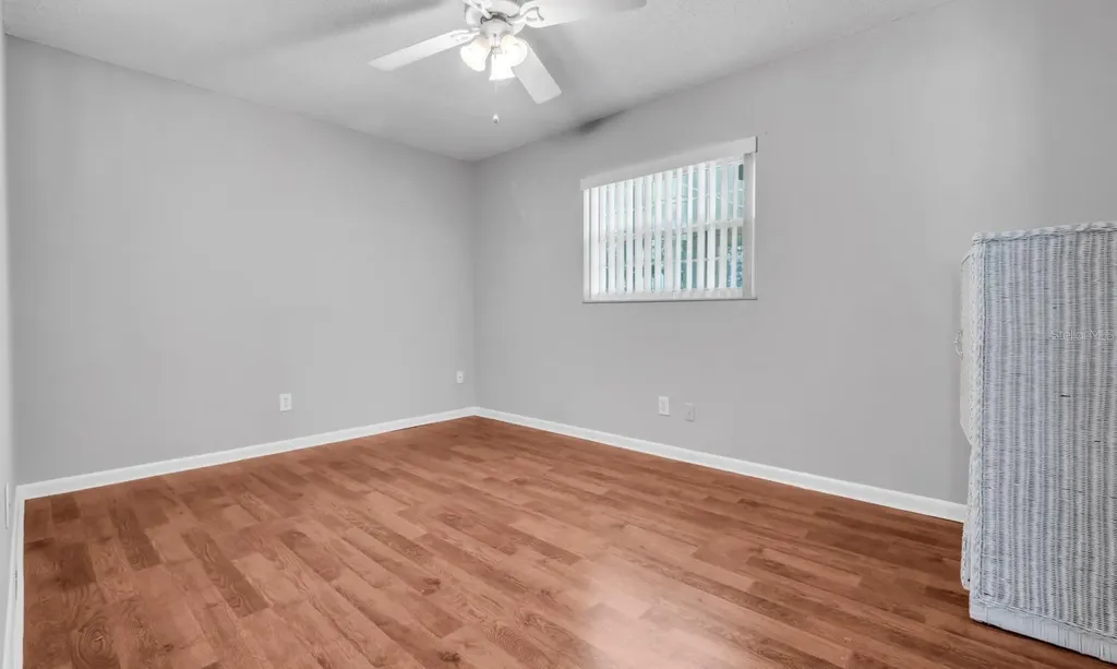 520 Rooks Road Seffner FL 33584