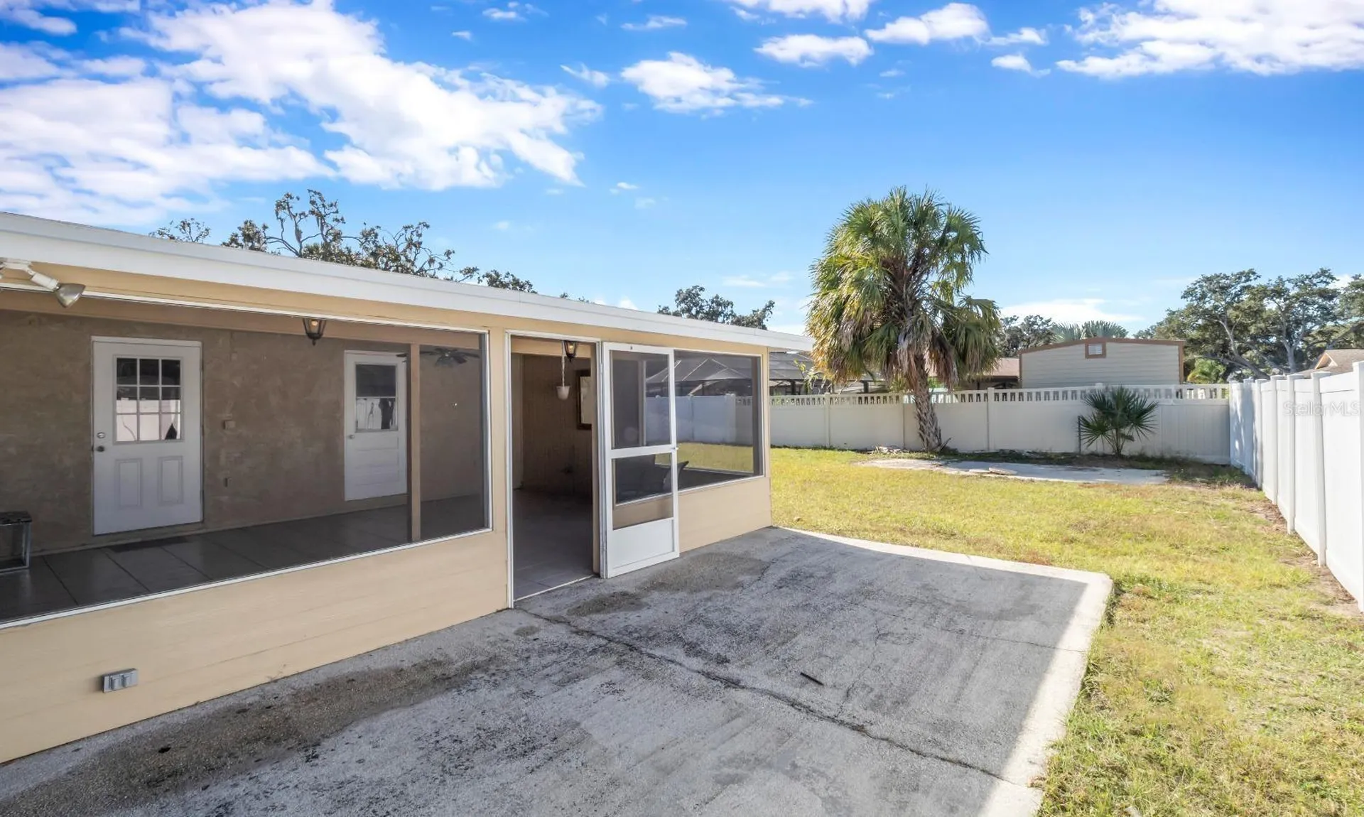 520 Rooks Road Seffner FL 33584
