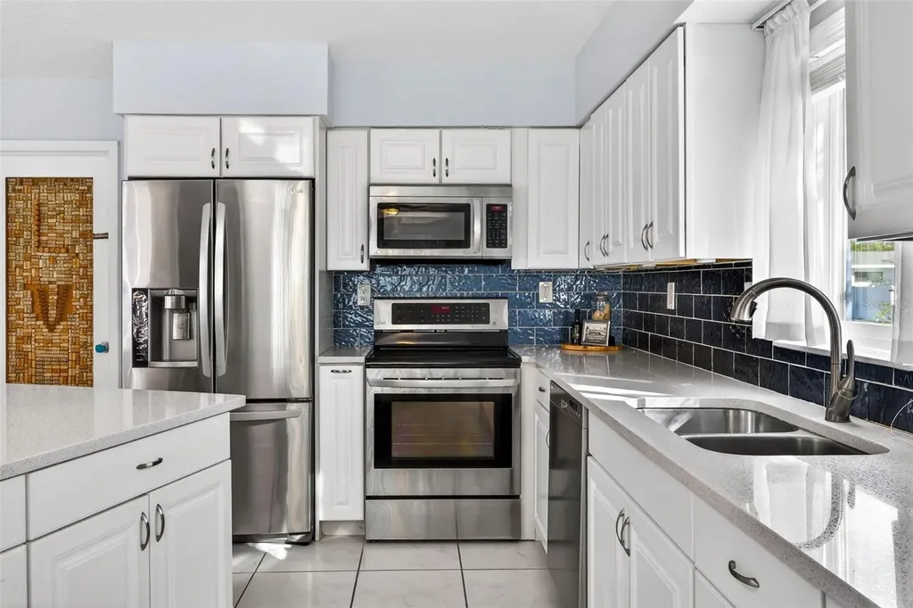 6701 Burlington Avenue N St Petersburg FL 33710