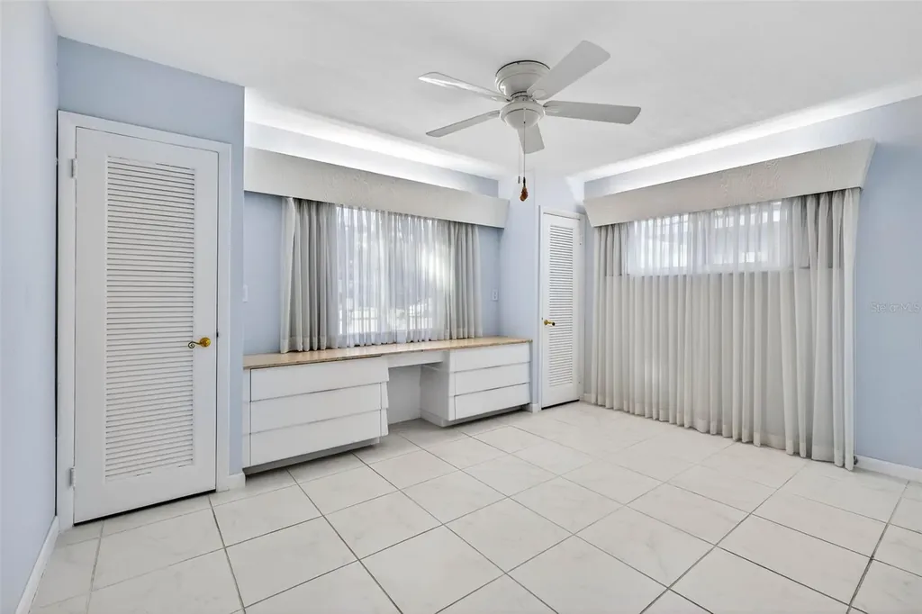 6701 Burlington Avenue N St Petersburg FL 33710