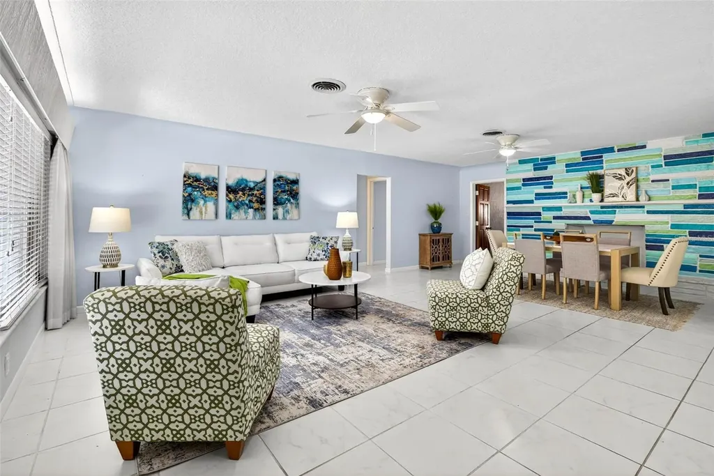 6701 Burlington Avenue N St Petersburg FL 33710