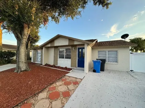 10204 Bellhurst Court Tampa FL 33615