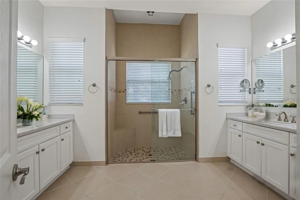 4963 Sapphire Sound Drive Wimauma FL 33598