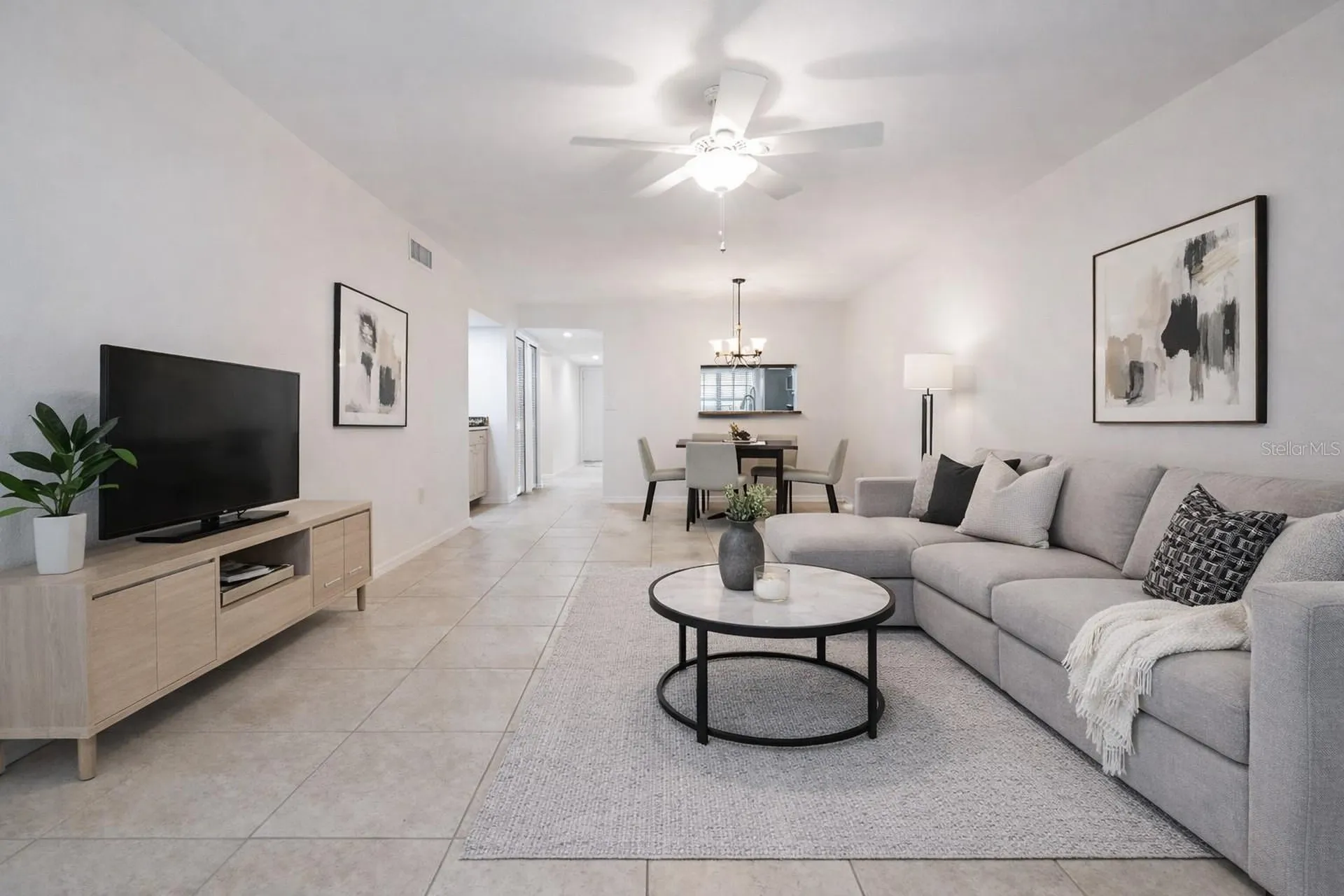 2020 Lakeview Drive Clearwater FL 33763