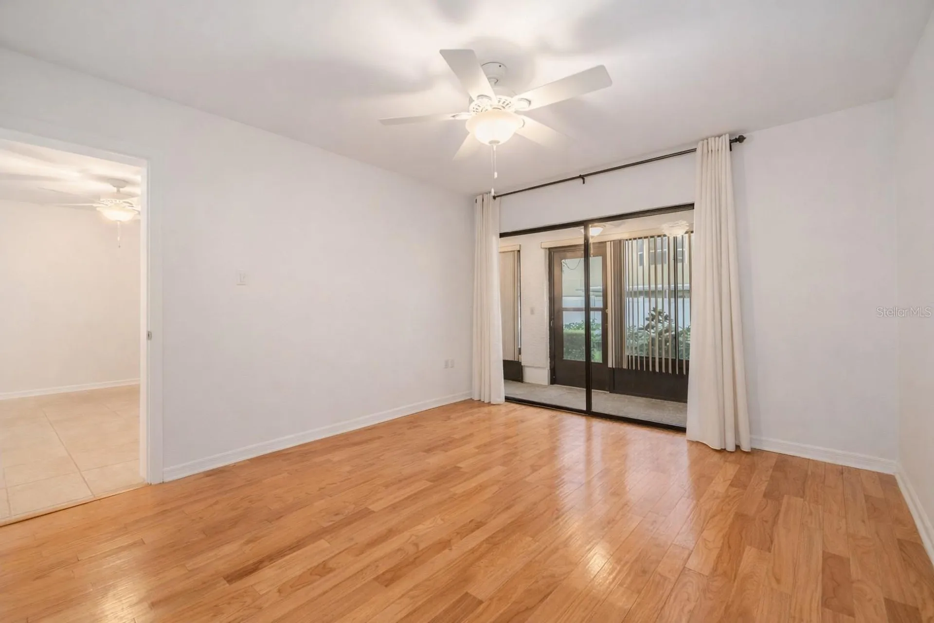 2020 Lakeview Drive Clearwater FL 33763