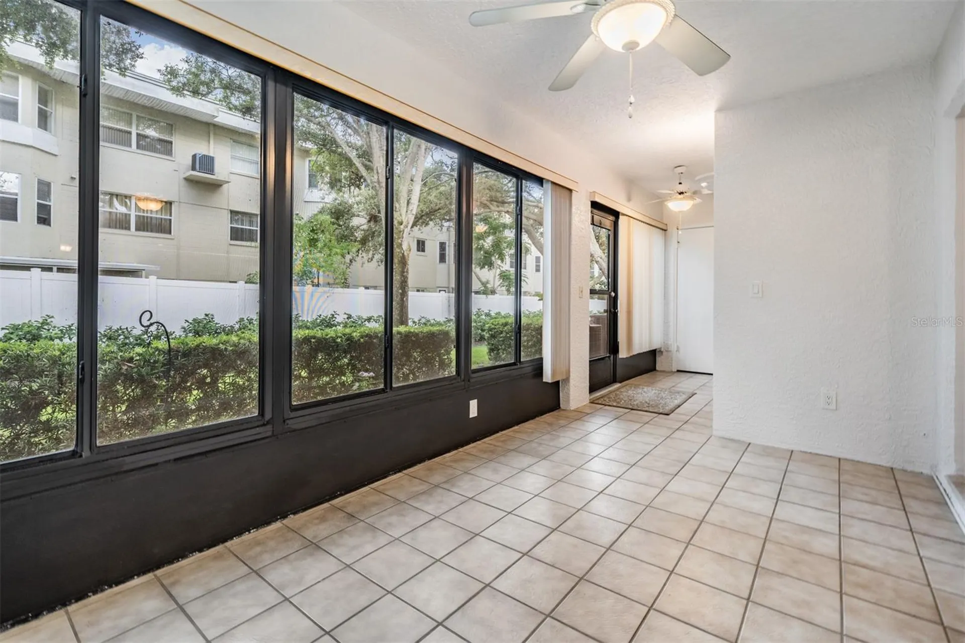 2020 Lakeview Drive Clearwater FL 33763