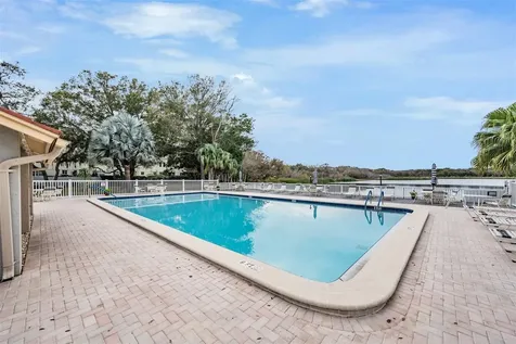 2020 Lakeview Drive Clearwater FL 33763